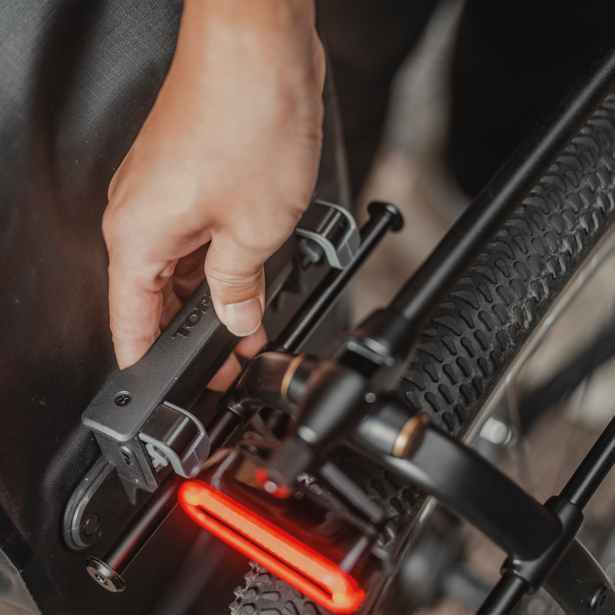 Zi:RAK Essential inkl. Strap-Mount - schwarz