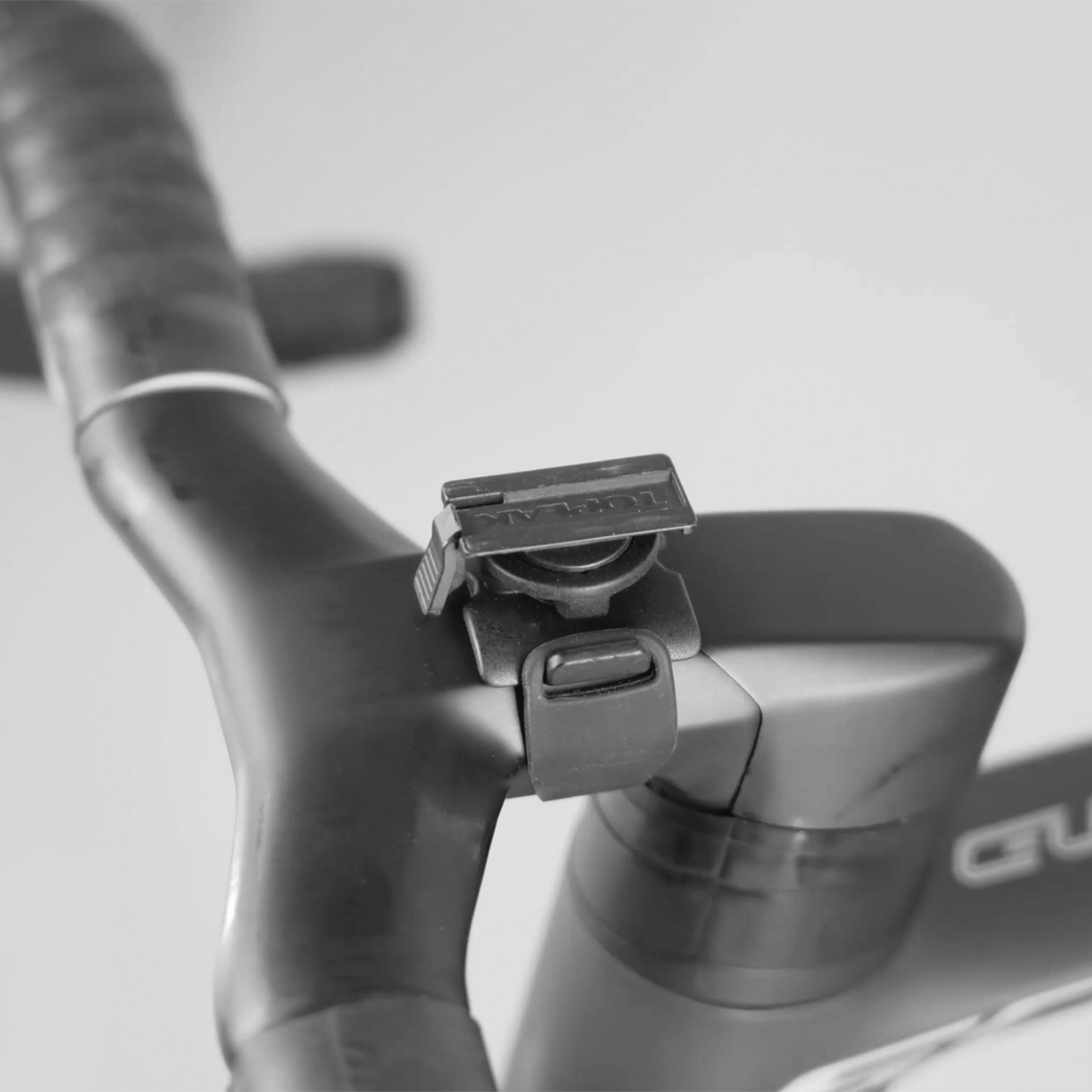 Stem Multi-Mount For Computer & Phone