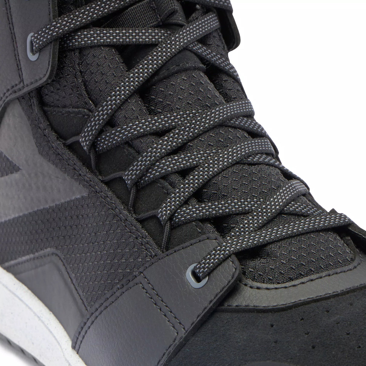 Suburb D-WP Shoes - Black/White/Iron-Gate