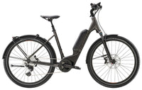 138 Low-entry Obsidian Black Metallic/Melanite Gray Metallic 725Wh 