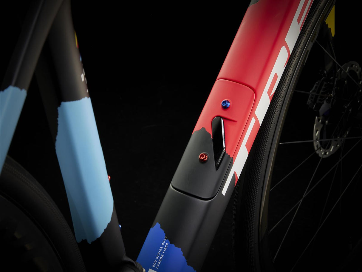 Domane SLR 9 Trek Black