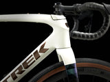 Checkpoint SLR 7 AXS Era White/Emerald Iris