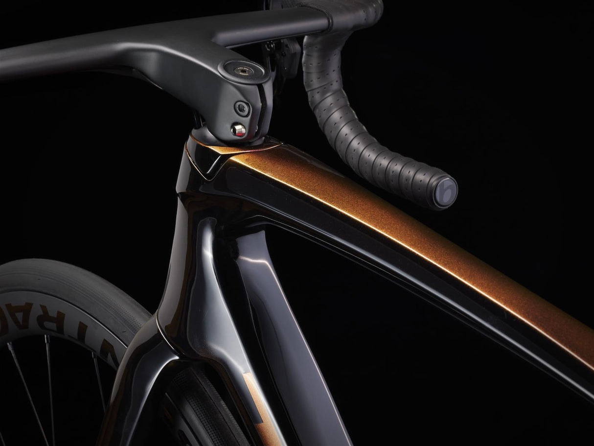Emonda SLR 7 AXS Axinite Flip/Trek Black
