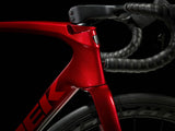 Emonda SLR 7 AXS Metallic Red Smoke to Red Carbon Smoke