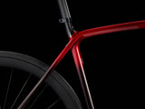 Emonda SLR 7 AXS Metallic Red Smoke to Red Carbon Smoke
