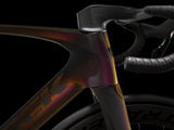Madone SLR 7 Axinite Flip/Trek Black