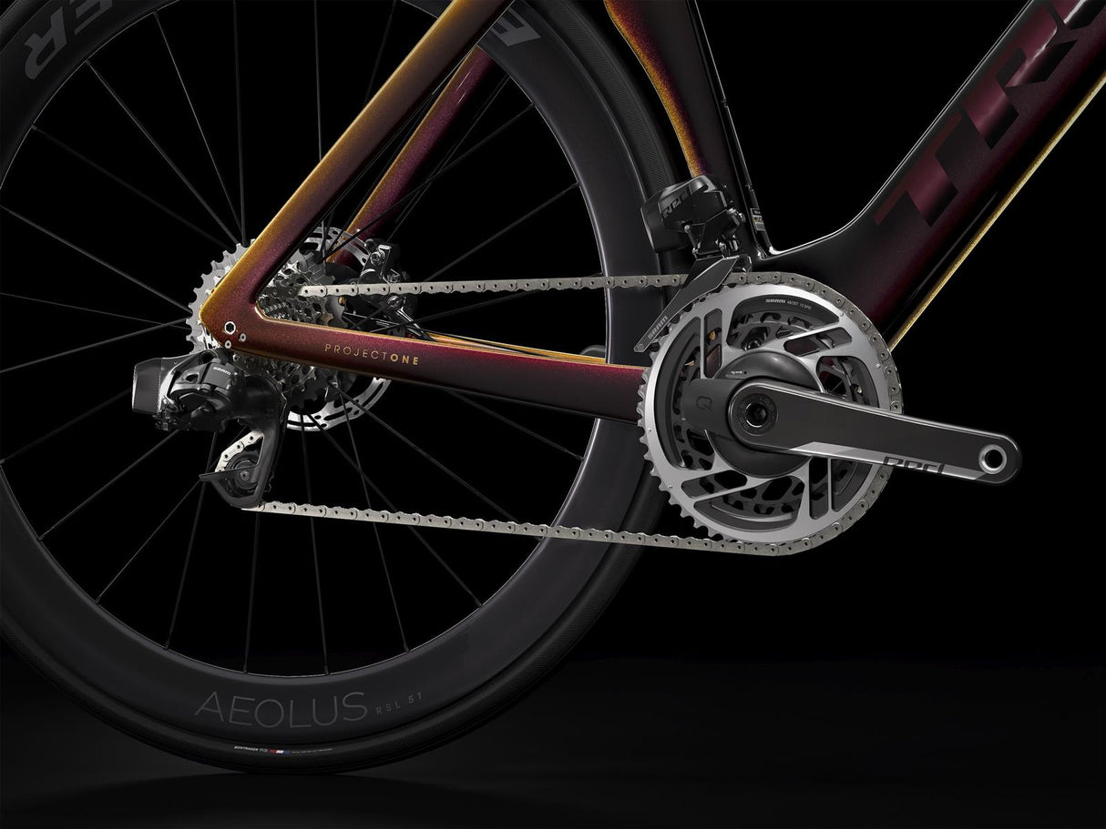Madone SLR 9 AXS Axinite Flip/Trek Black