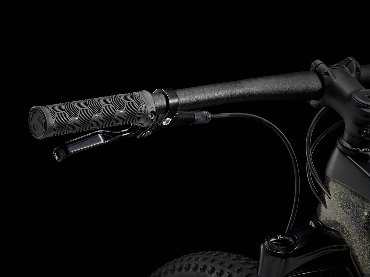 Procaliber 9.5 Gloss Dark Prismatic/Matte Trek Black