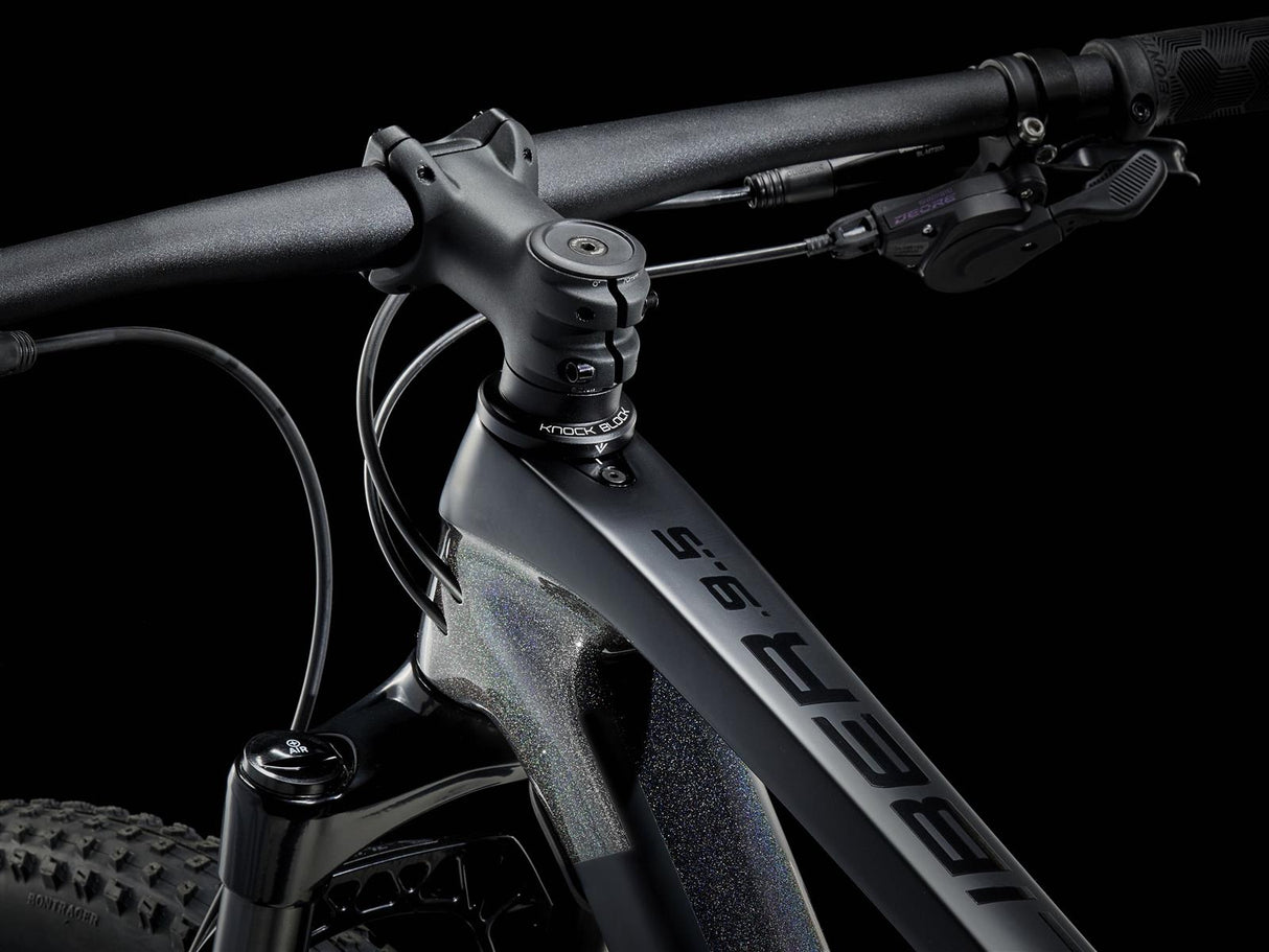 Procaliber 9.5 Gloss Dark Prismatic/Matte Trek Black