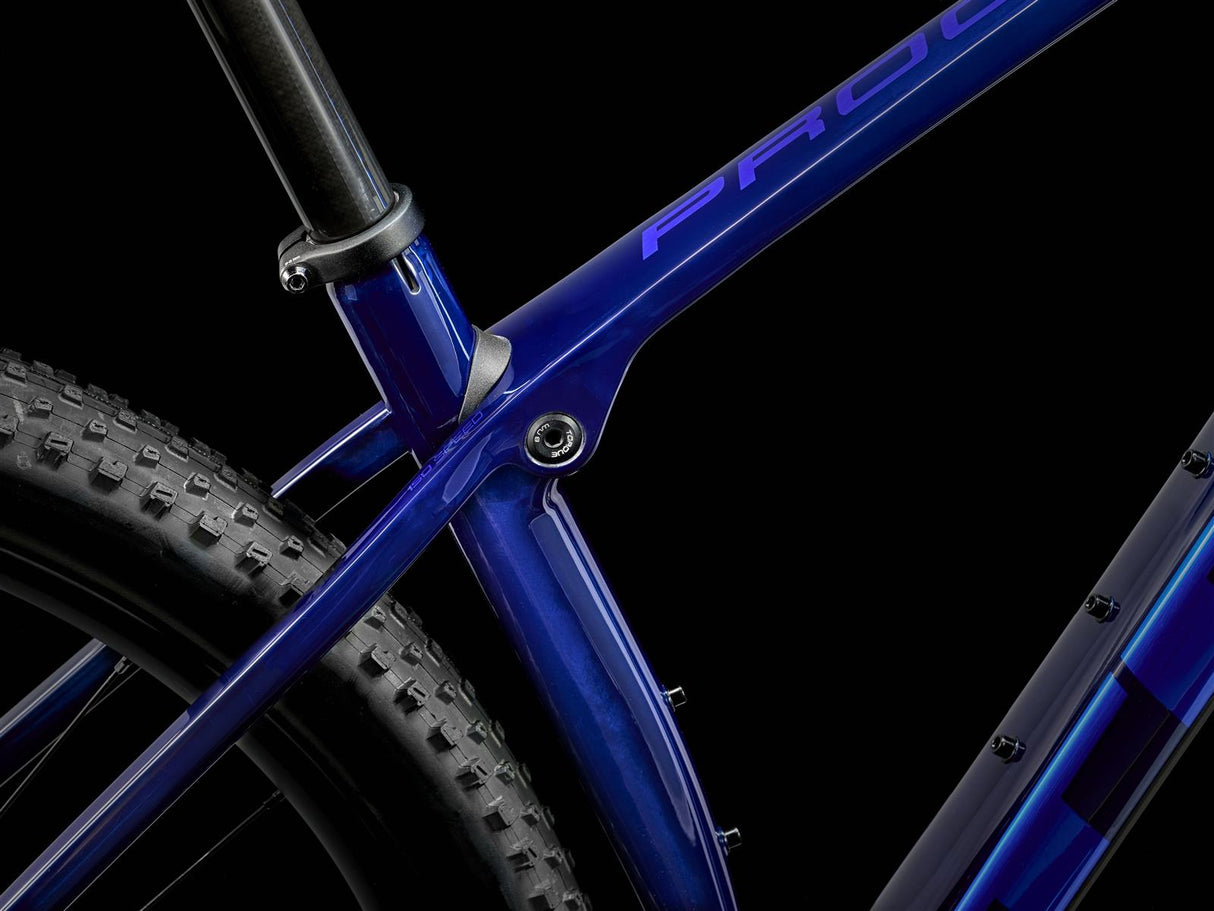 Procaliber 9.7 AXS Carbon Blue Smoke/Deep Dark Blue