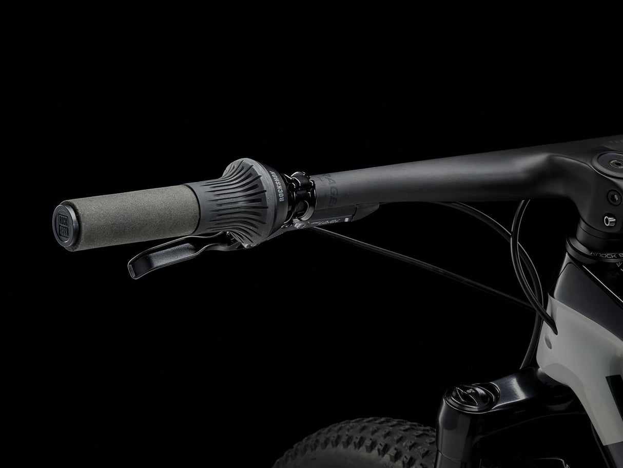 Procaliber 9.7 AXS White Prismatic
