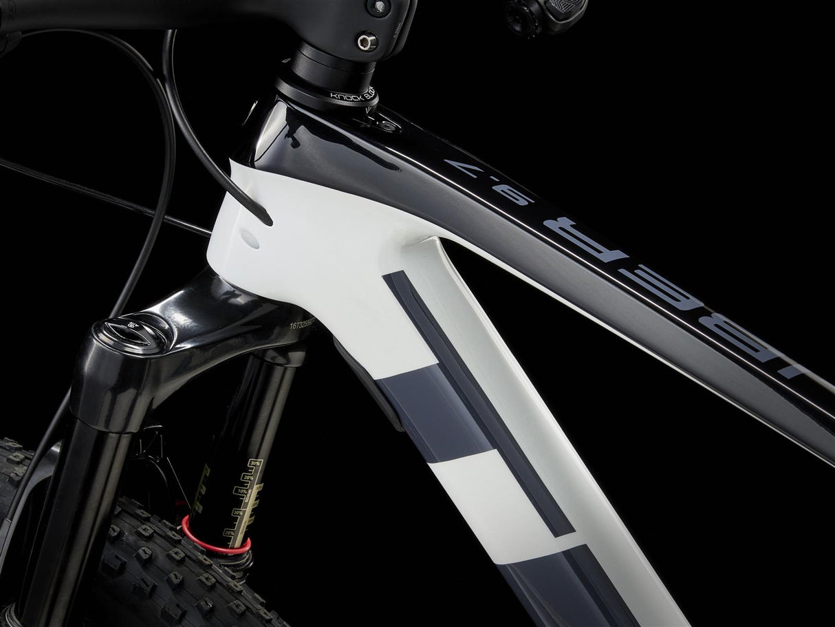 Procaliber 9.7 AXS White Prismatic