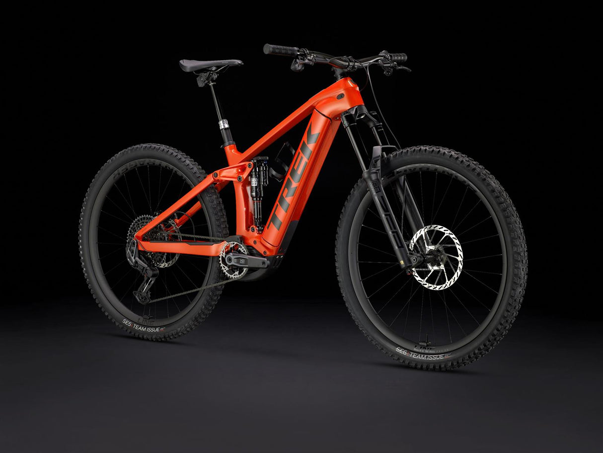 Rail 9.9 XO AXS Lava 750Wh