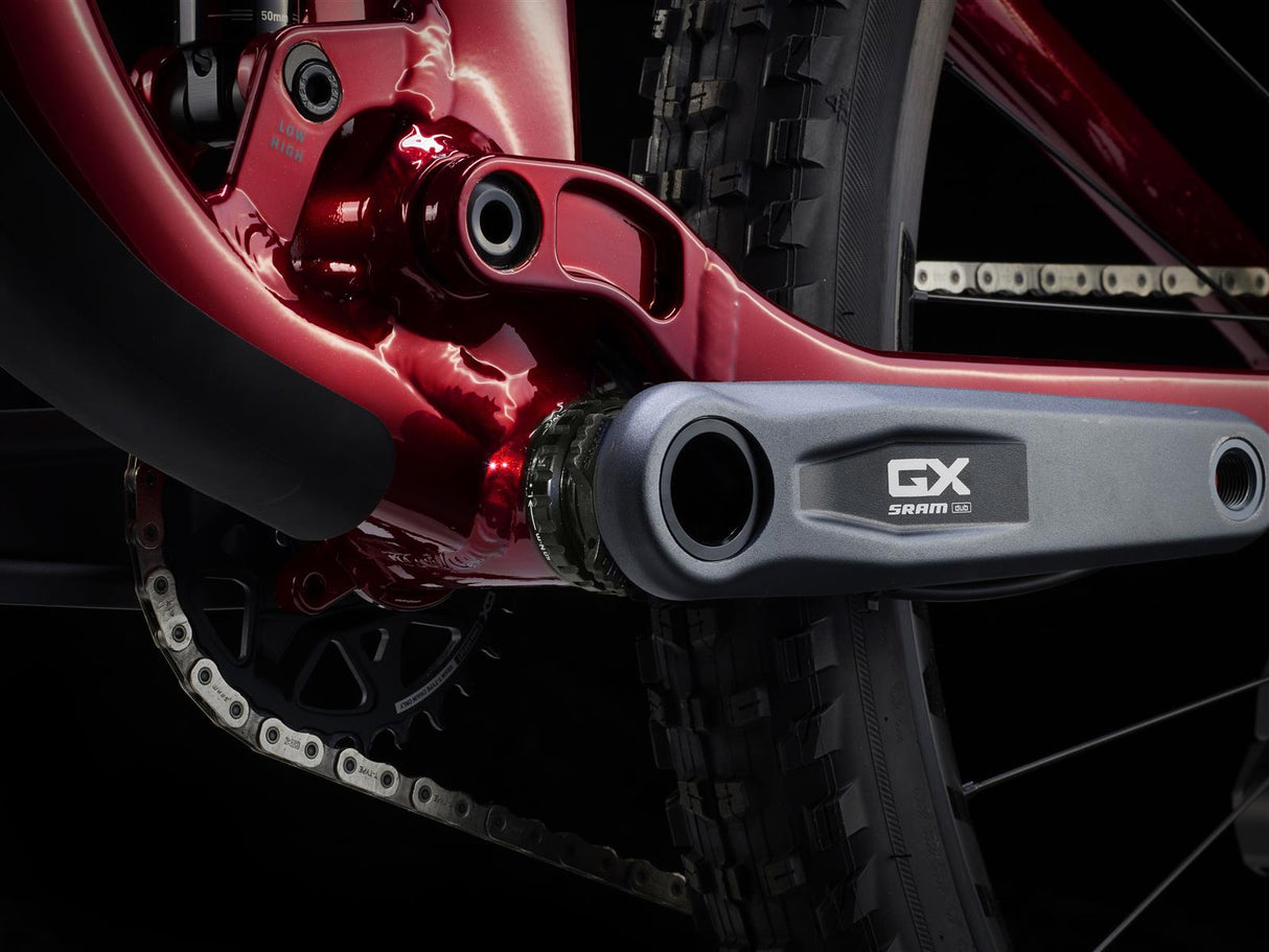Top Fuel 8 GX AXS Crimson