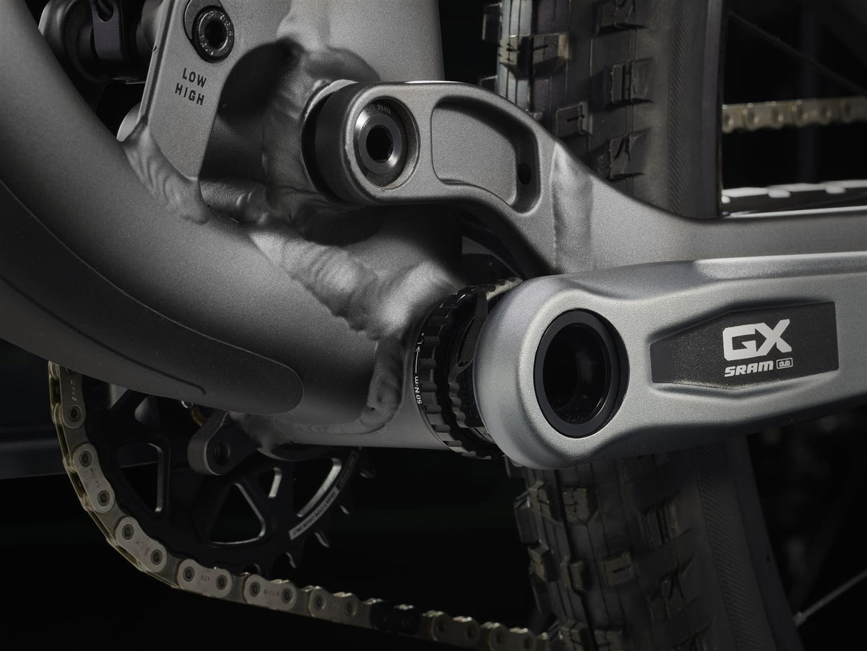 Top Fuel 8 GX AXS Matte Dnister Black
