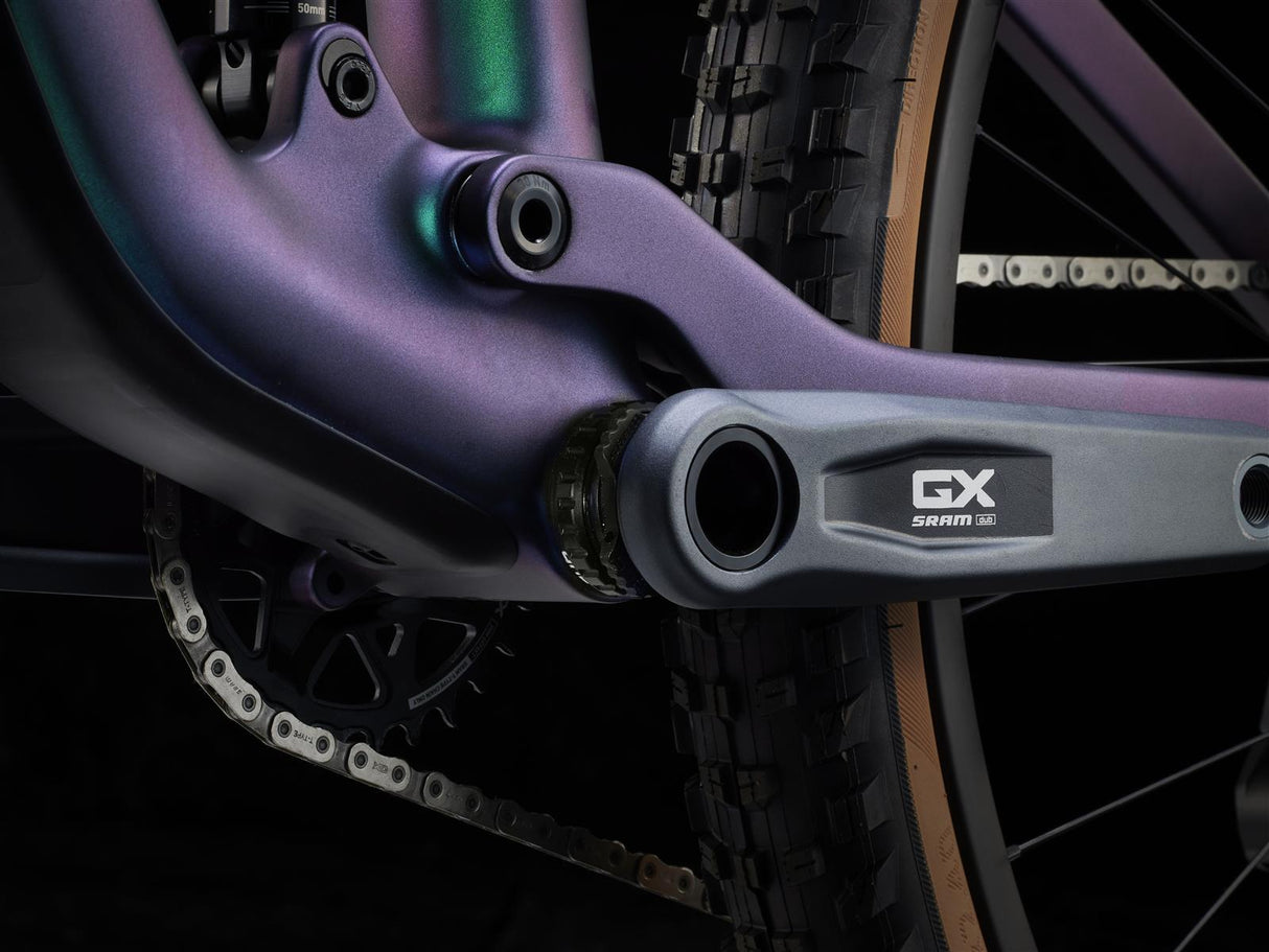 Top Fuel 9.8 GX AXS Matte Emerald Iris 