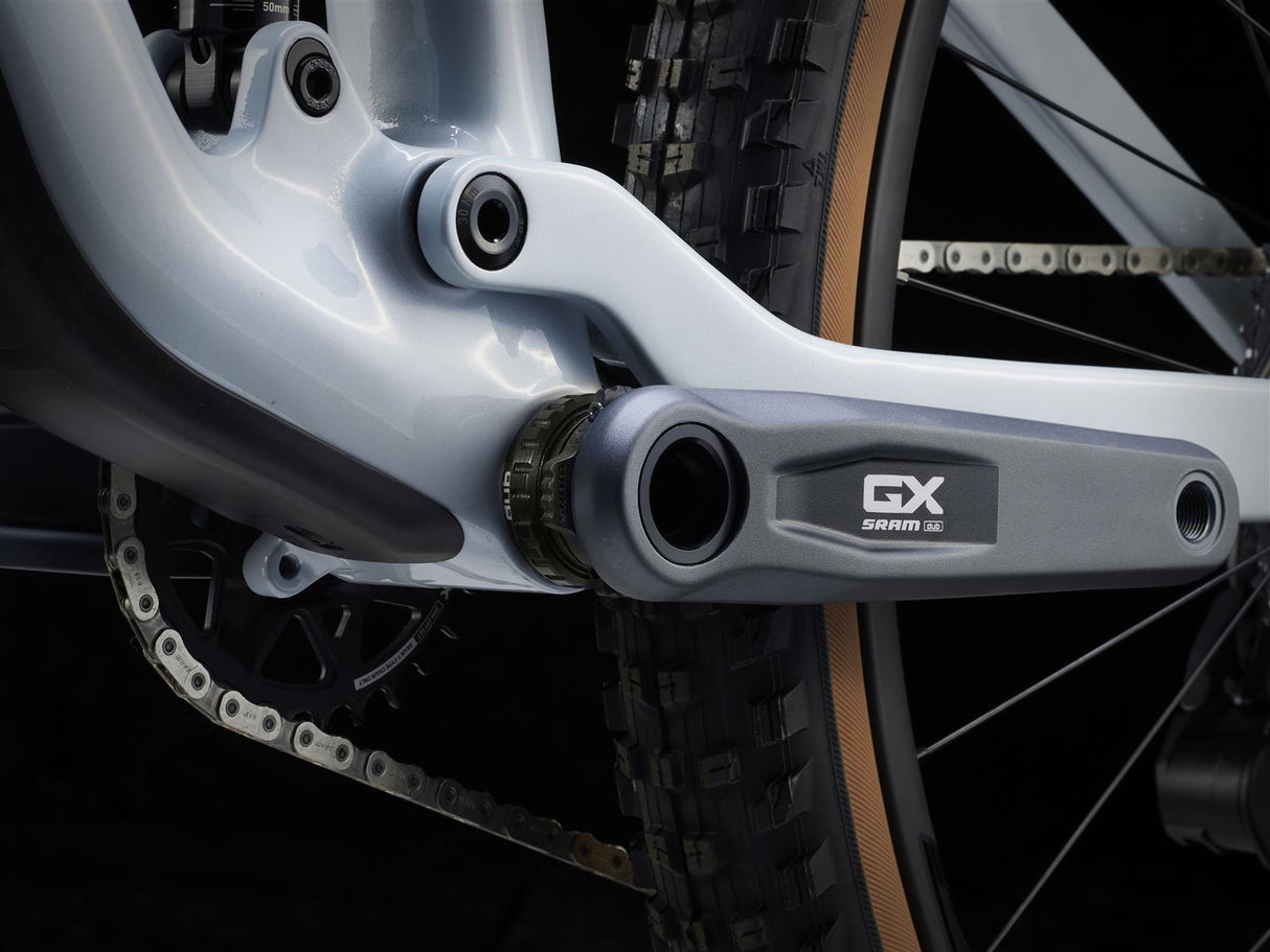 Top Fuel 9.8 GX AXS Plasma Grey Pearl