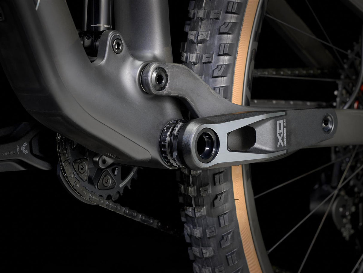 Top Fuel 9.9 XO AXS Matte Raw Carbon