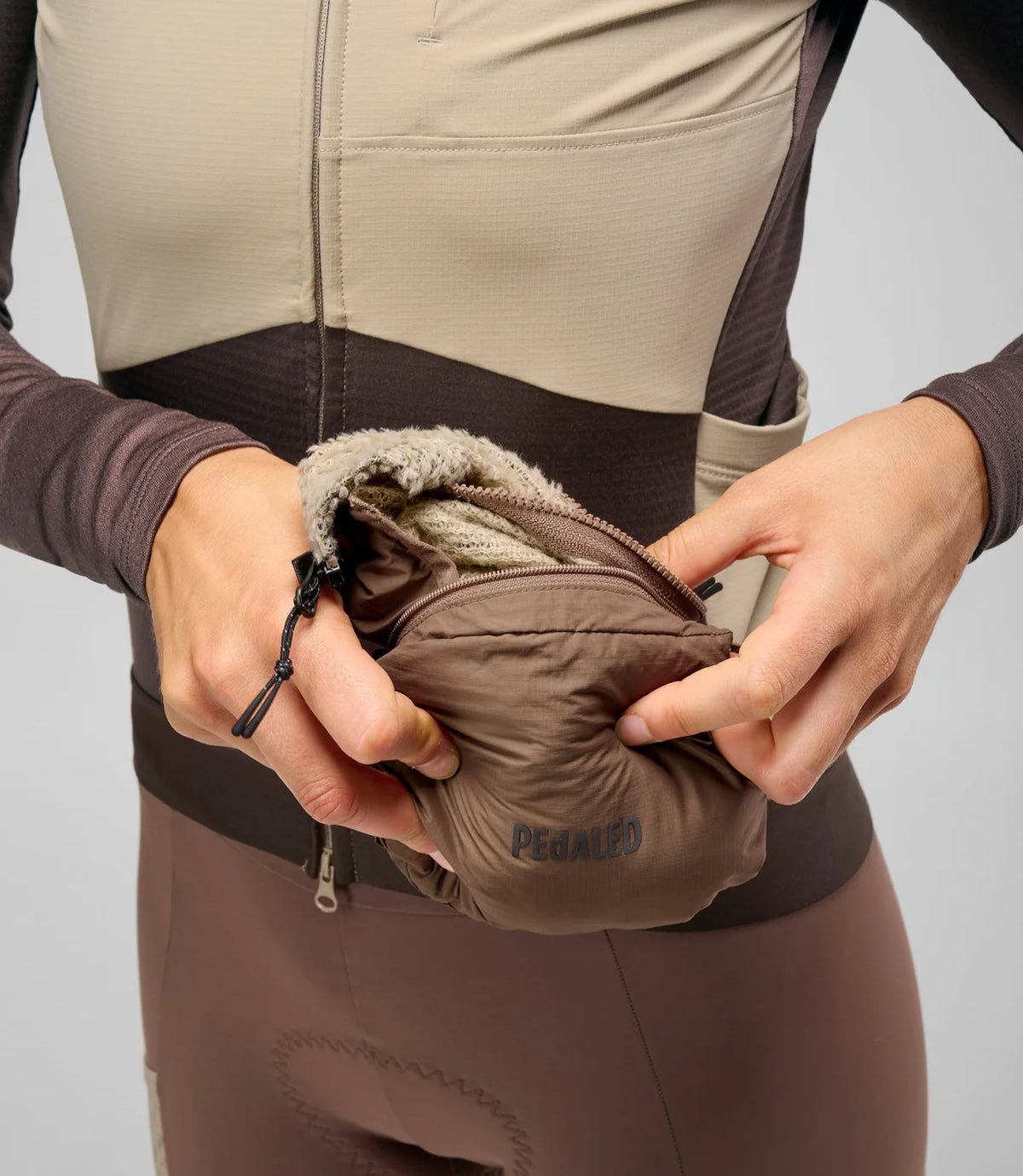 Odyssey Thermal Light Alpha Vest - Beige