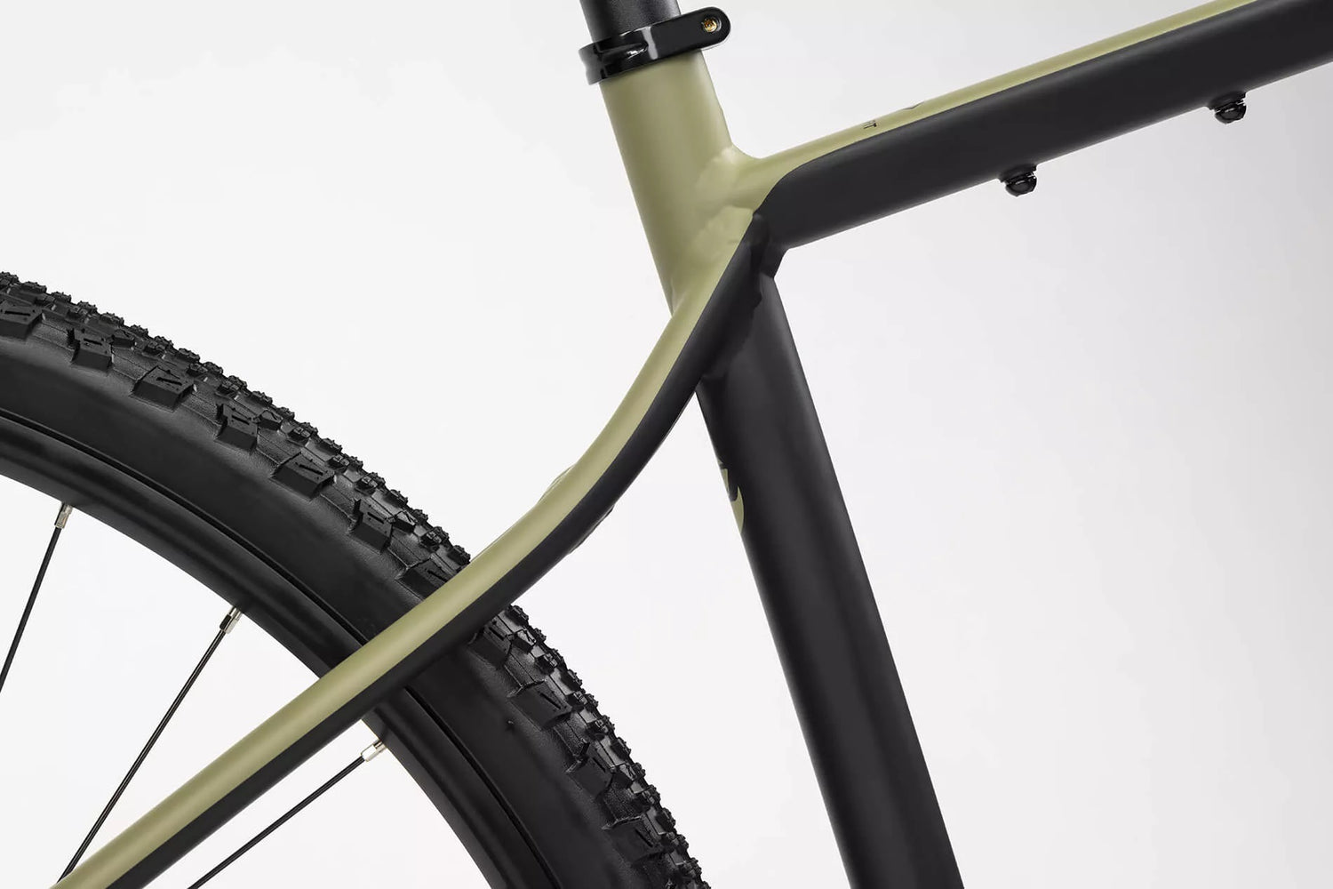 Asket Essential - Black/Light Kaki