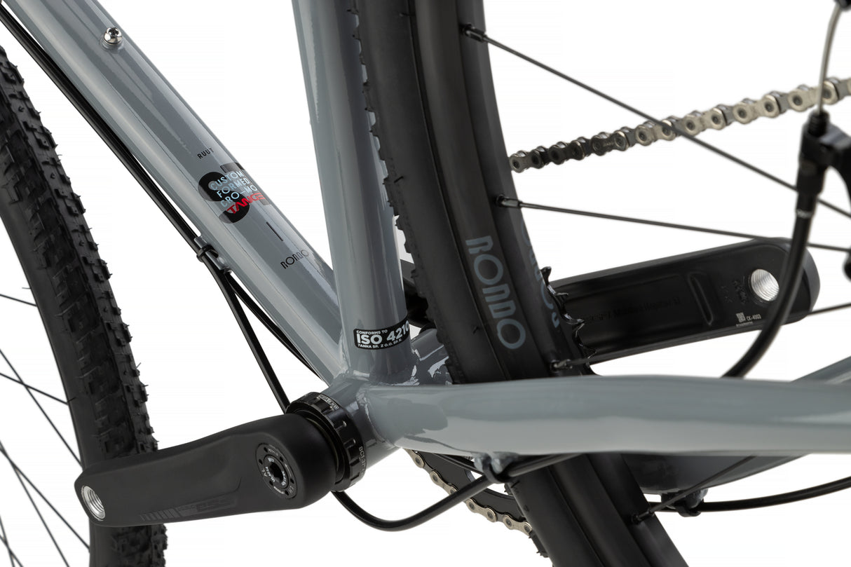 Ruut ST2 Gravel Plus Bike - Grey/Black