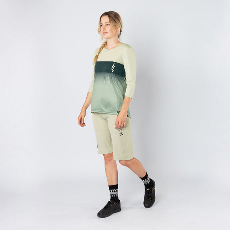 Pantalones cortos Damen Carve 1.0 arena 