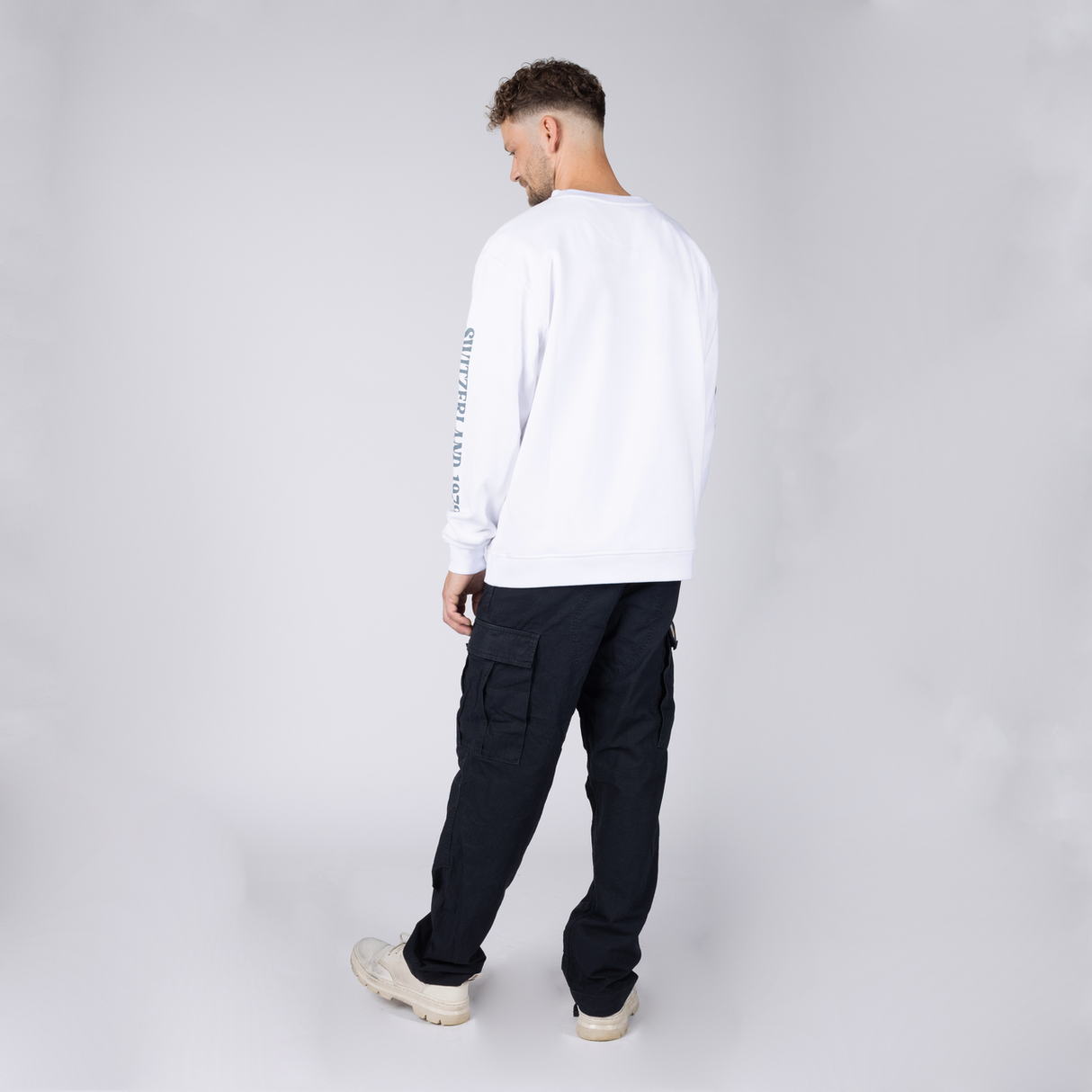 Graphic 1.0 Sweater - weiss