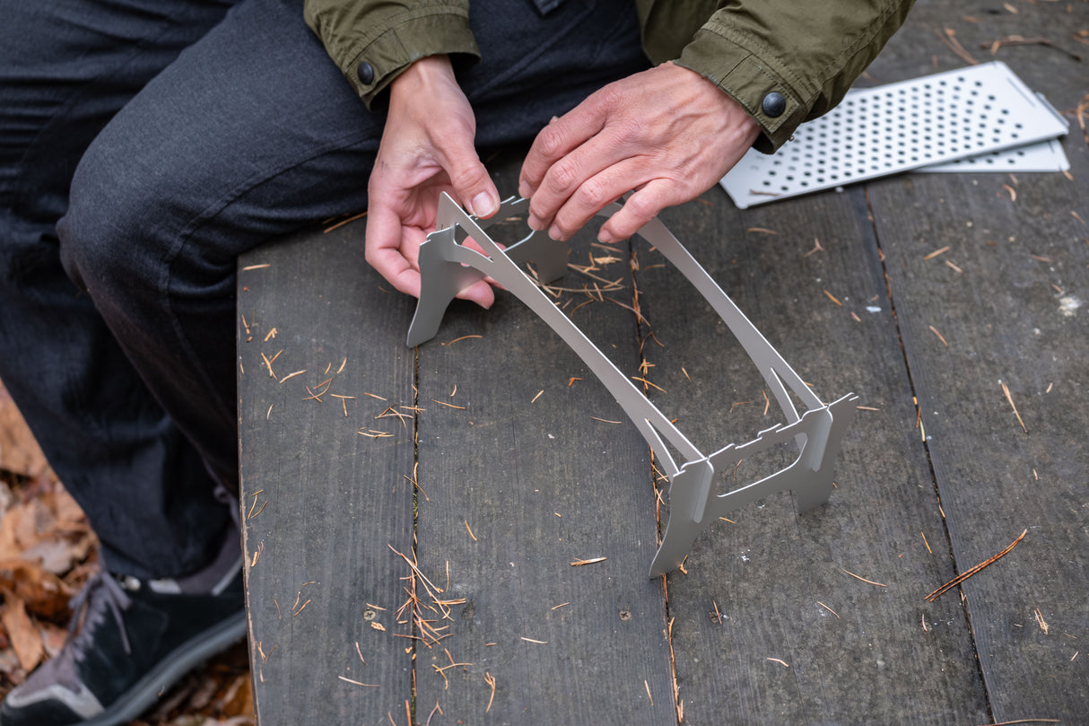 Sylvan Works Solow Outdoor Table - silber