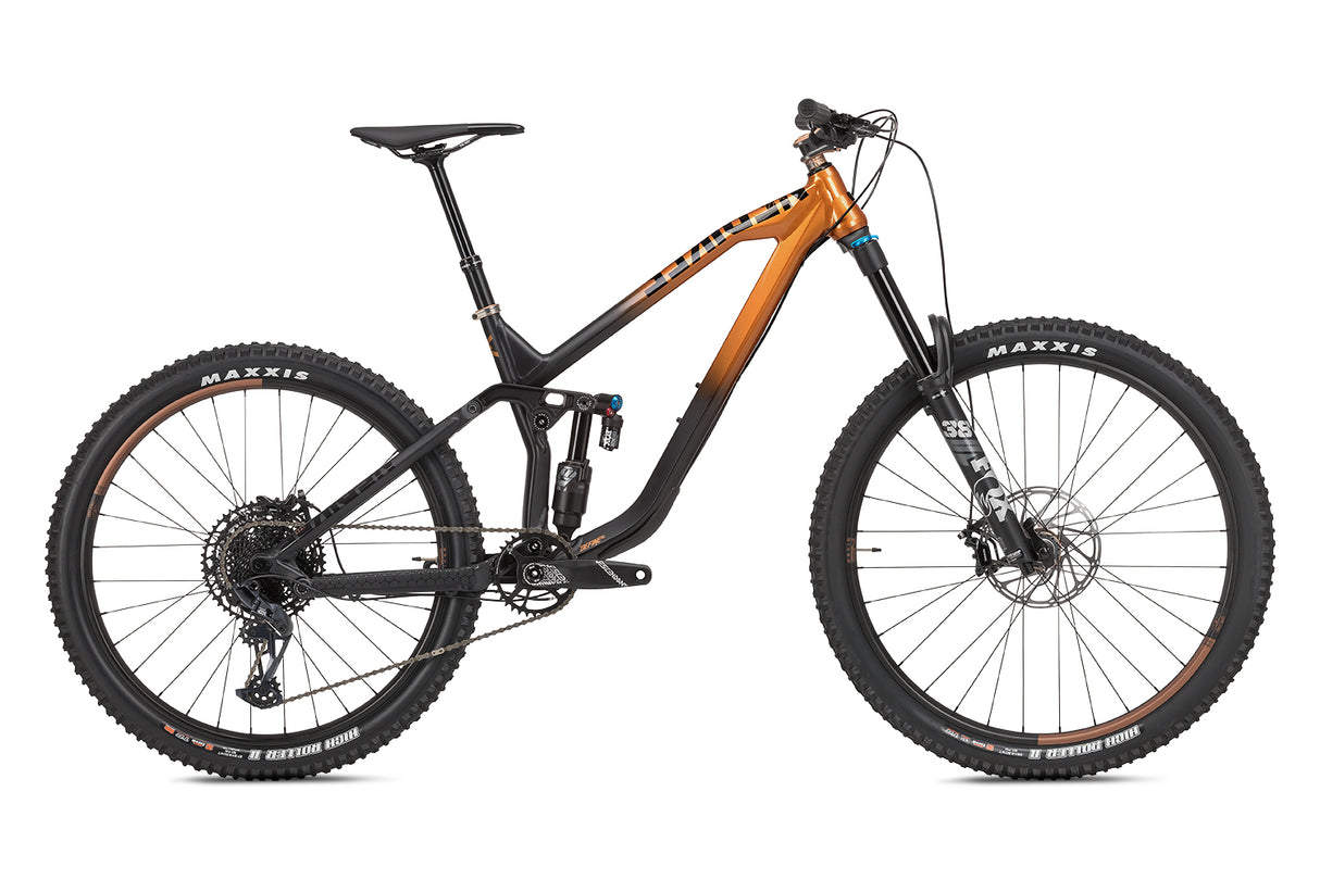 Define AL 170 1 - black/orange