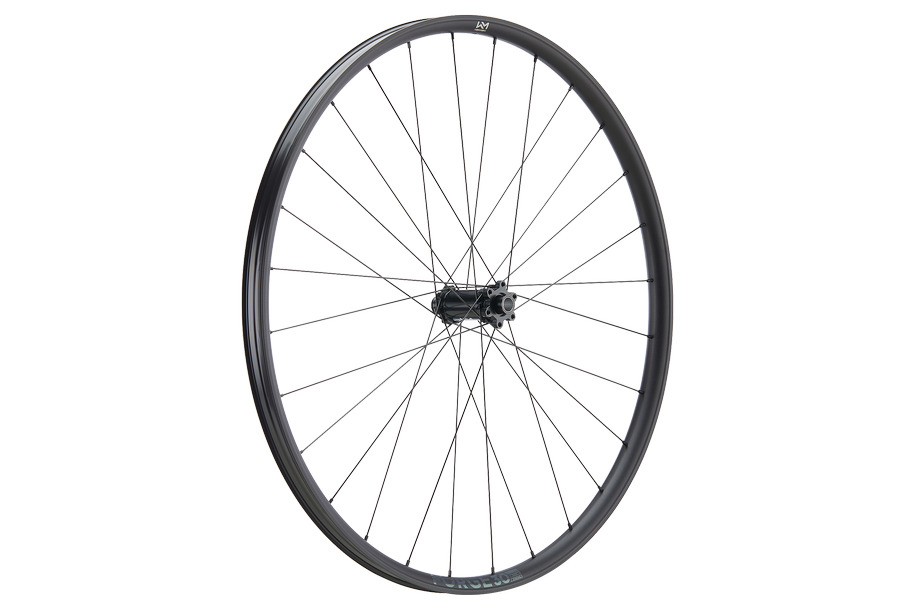 Forge 30 Trail Light 27.5" Aluminium, 6 Loch, 15x110 mm - schwarz