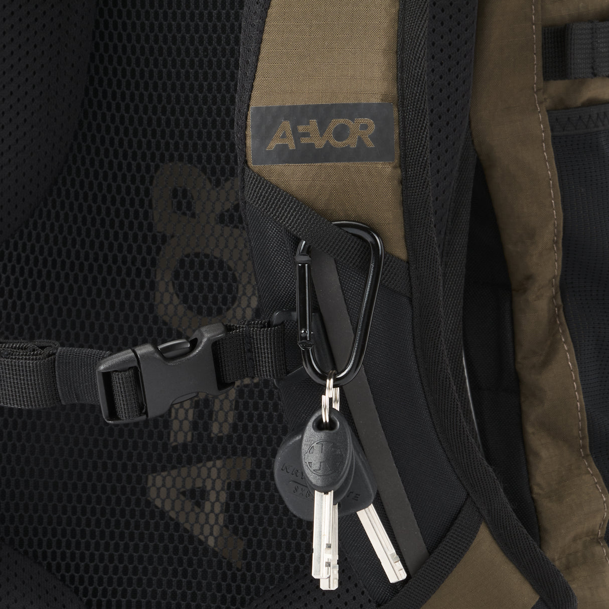 Explore Pack Rucksack - Proof Olive Gold