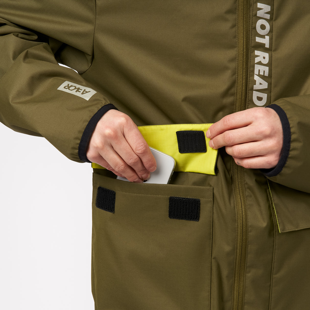 City Breaker - Uniform Green