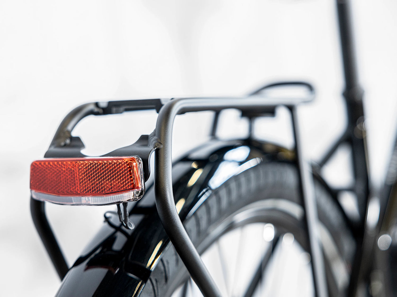 Allant+ 5 Damen Trek Black 545Wh