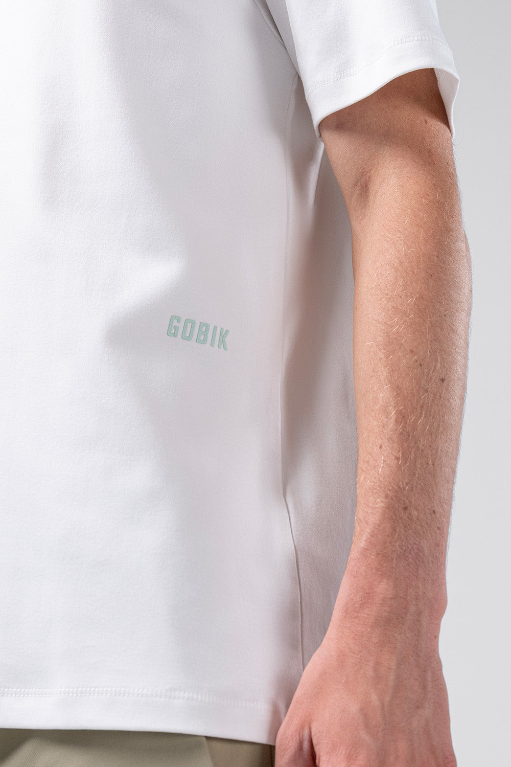 T-Shirt Over Ride - White