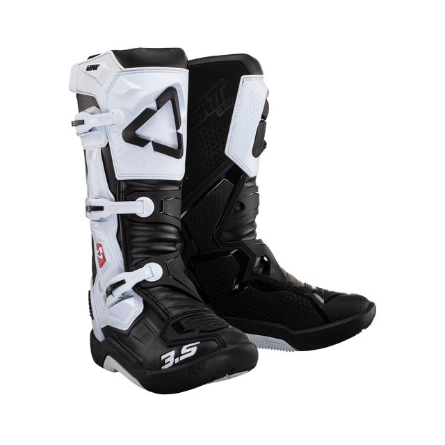 Boot 3.5 - White