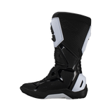 Boot 3.5 - White
