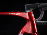 Domane SLR 6 eTap Gen 4 Metallic Red Smoke to Blue Smoke Fade