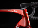 Domane SLR 6 eTap Gen 4 Metallic Red Smoke to Red Carbon Smoke