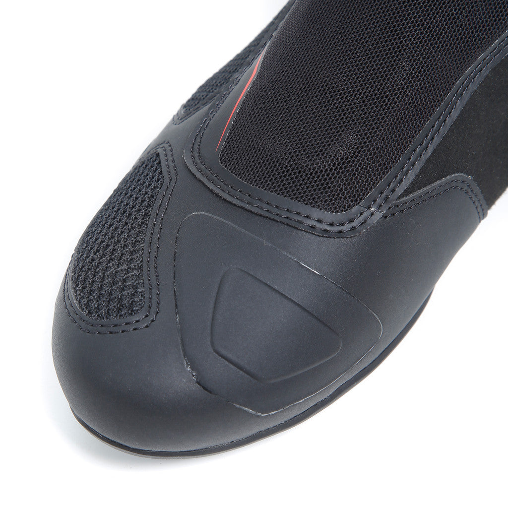 Schuhe R04D Air schwarz-rot