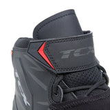 Schuhe R04D Air schwarz-rot