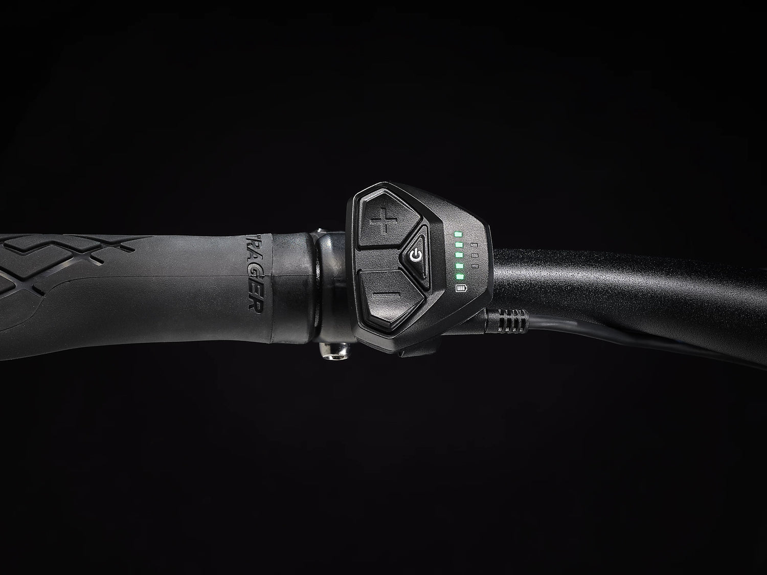 FX+ 2 Damen Satin Trek Black