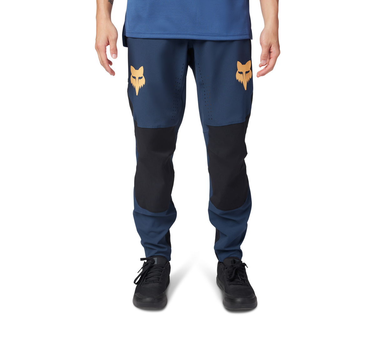 Defend Hose Taunt - Midnight