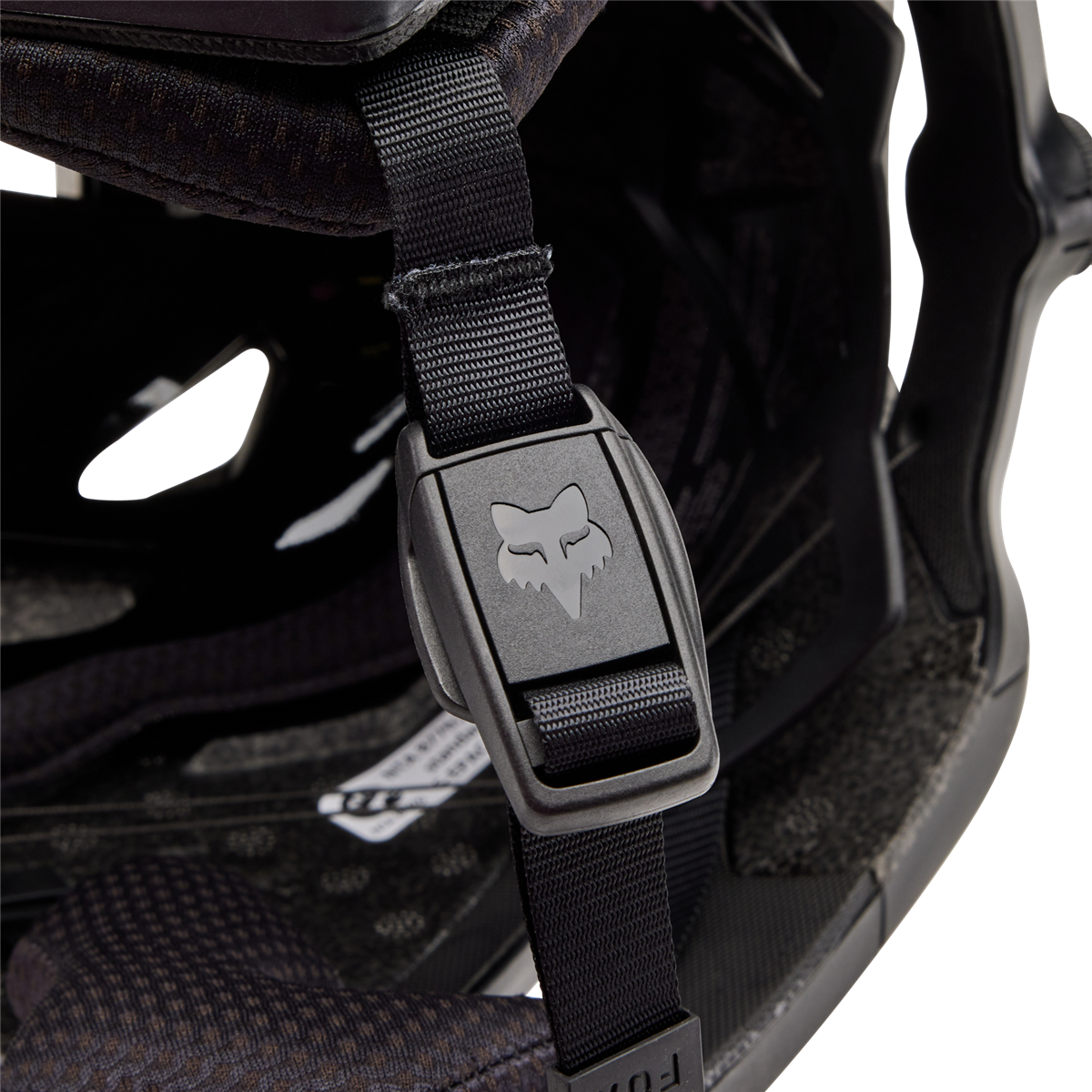 Dropframe Pro Helm CE - Matte Black