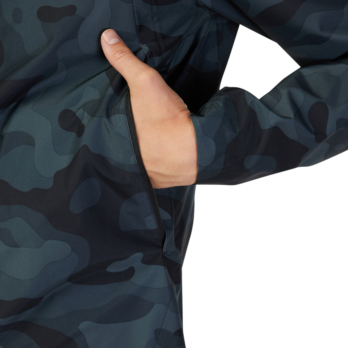 Ranger 2.5L Water Jacke - Black Camo