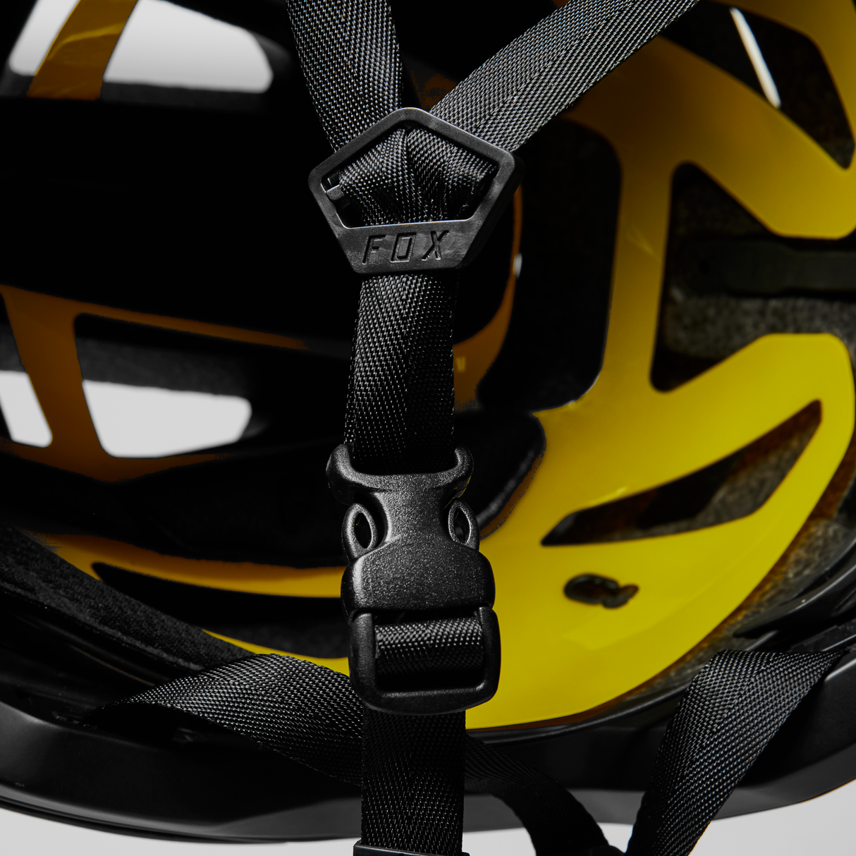Speedframe Helm CE - Black