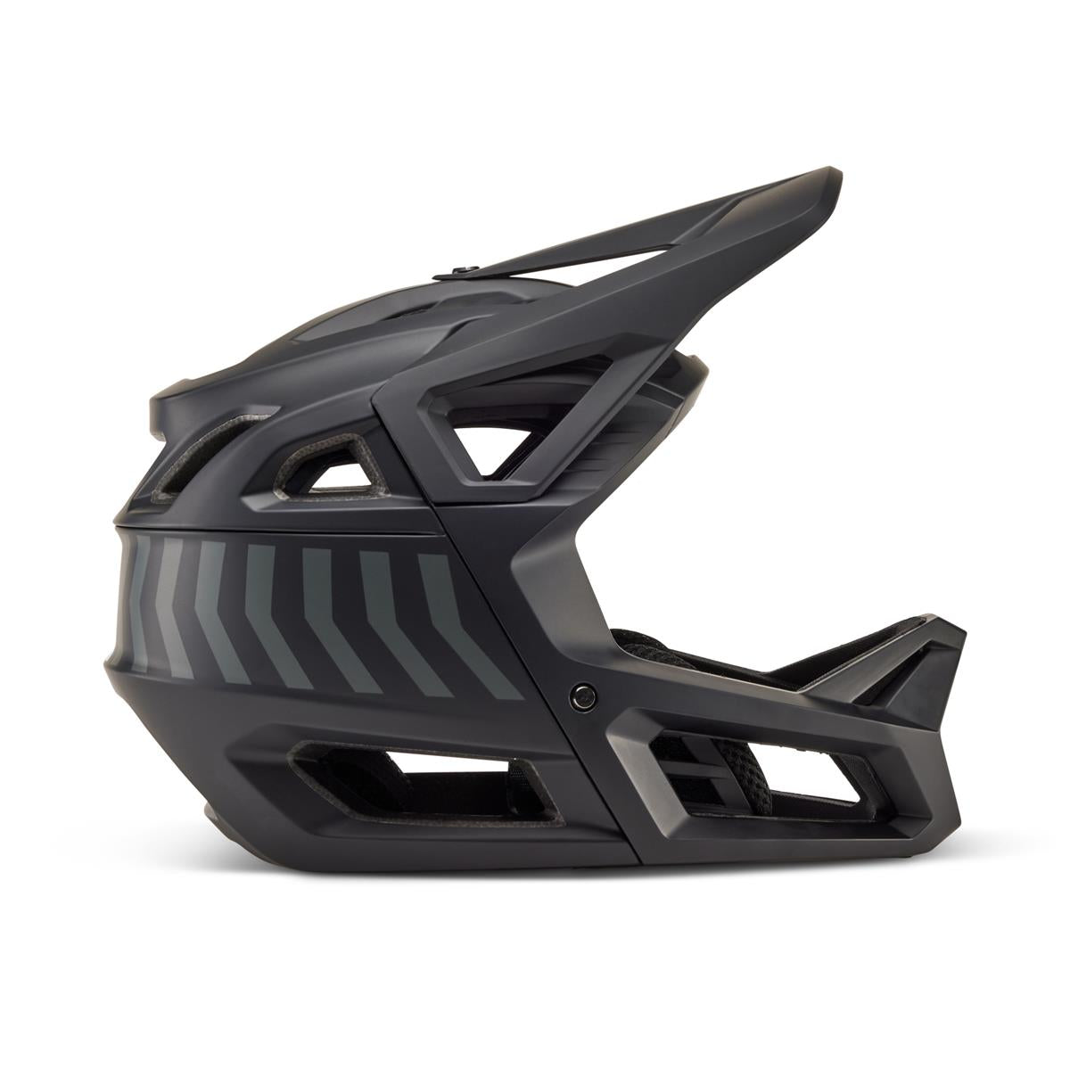 YTH Proframe Nace CE - Black