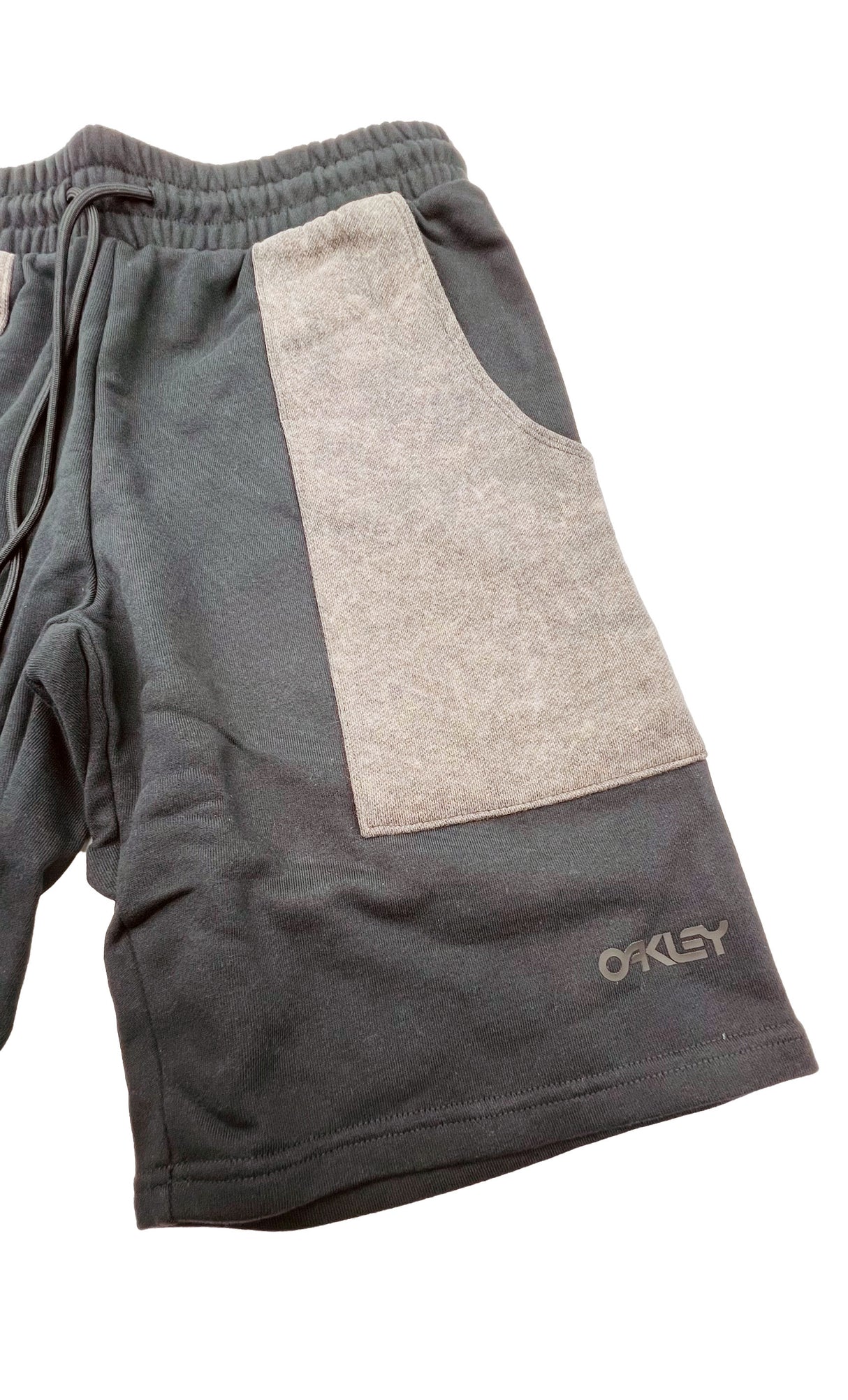 Explorer Short - Blackout