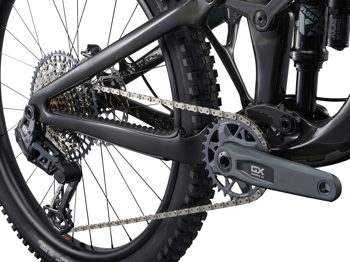 Intrigue X Advanced 1 - Raw Carbon