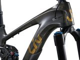Intrigue X Advanced 1 - Raw Carbon