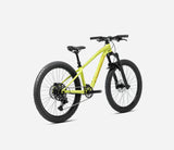 LAUFEY 24 H10 - Spicy Lime - Corn Yellow (Gloss)